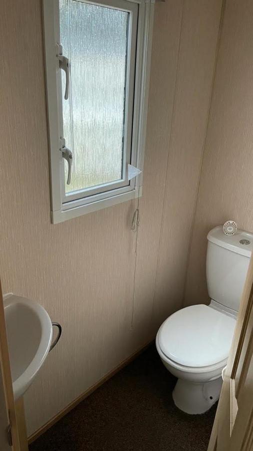 Mudeford Beach Lodge Bagian luar foto