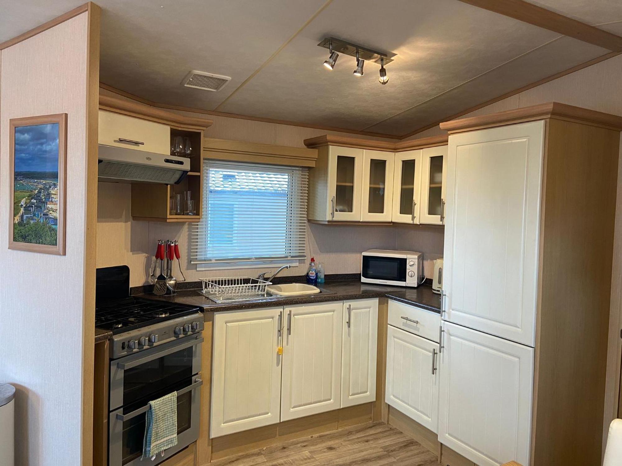 Mudeford Beach Lodge Bagian luar foto