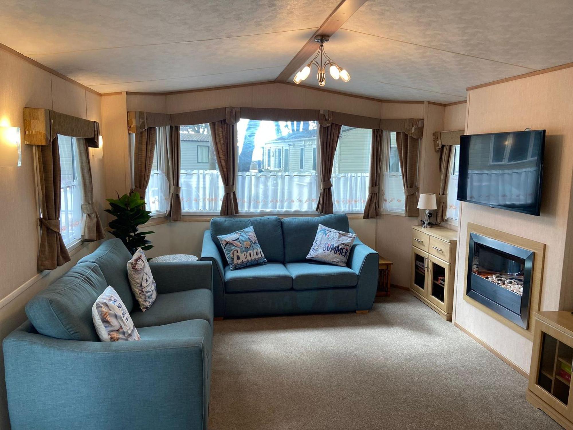 Mudeford Beach Lodge Bagian luar foto
